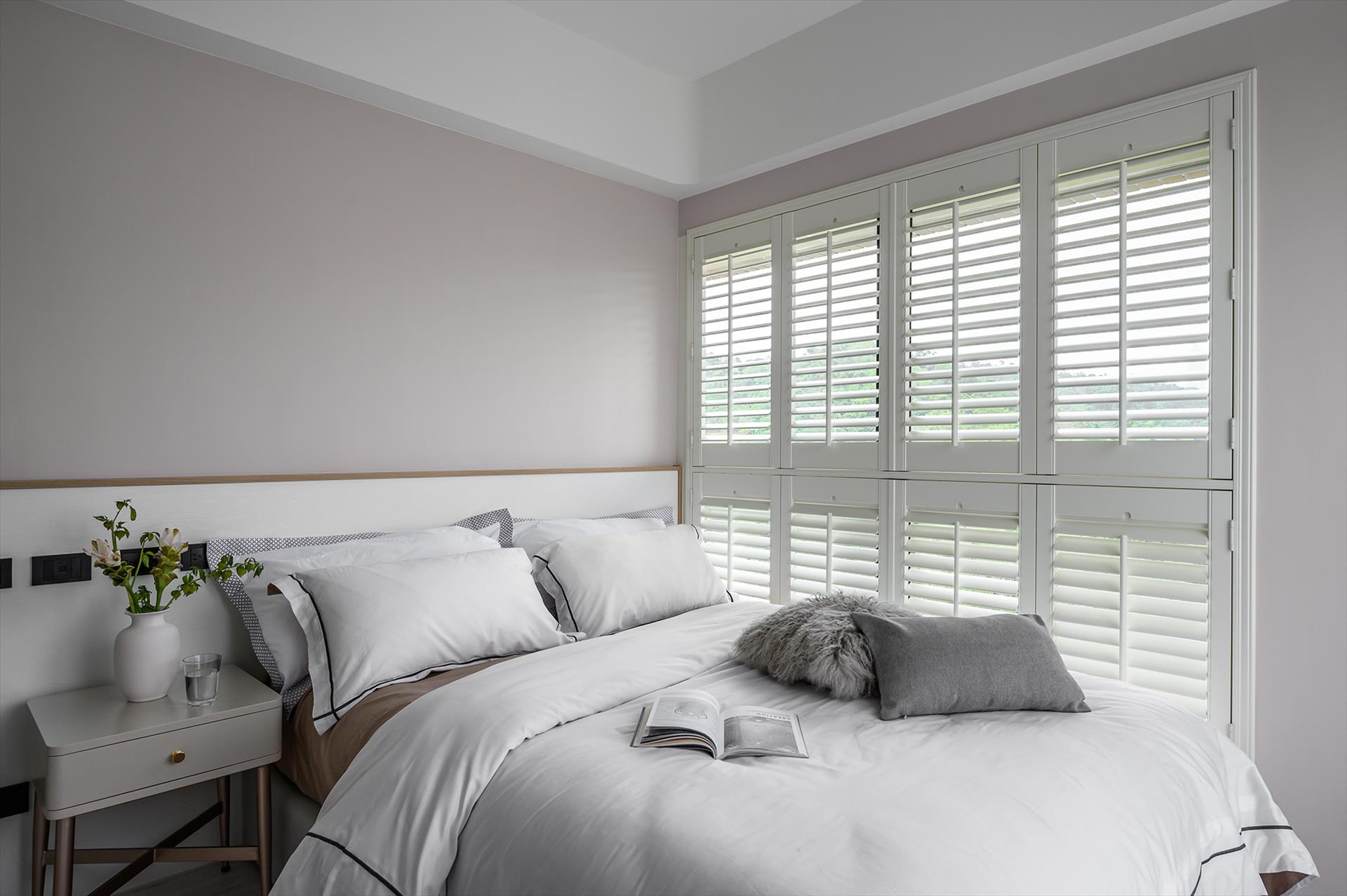 18 種床頭牆面的設計方法，讓你的臥室高雅又舒適，提升睡眠品質 - 澄易設計